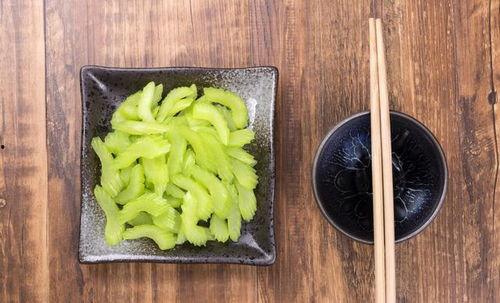 吃籽瓜会便秘吗,吃籽瓜是否会导致便秘？揭秘籽瓜对肠道健康的影响